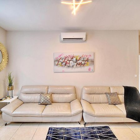 Croisette 8/10 Pers Apartment Cannes Bagian luar foto