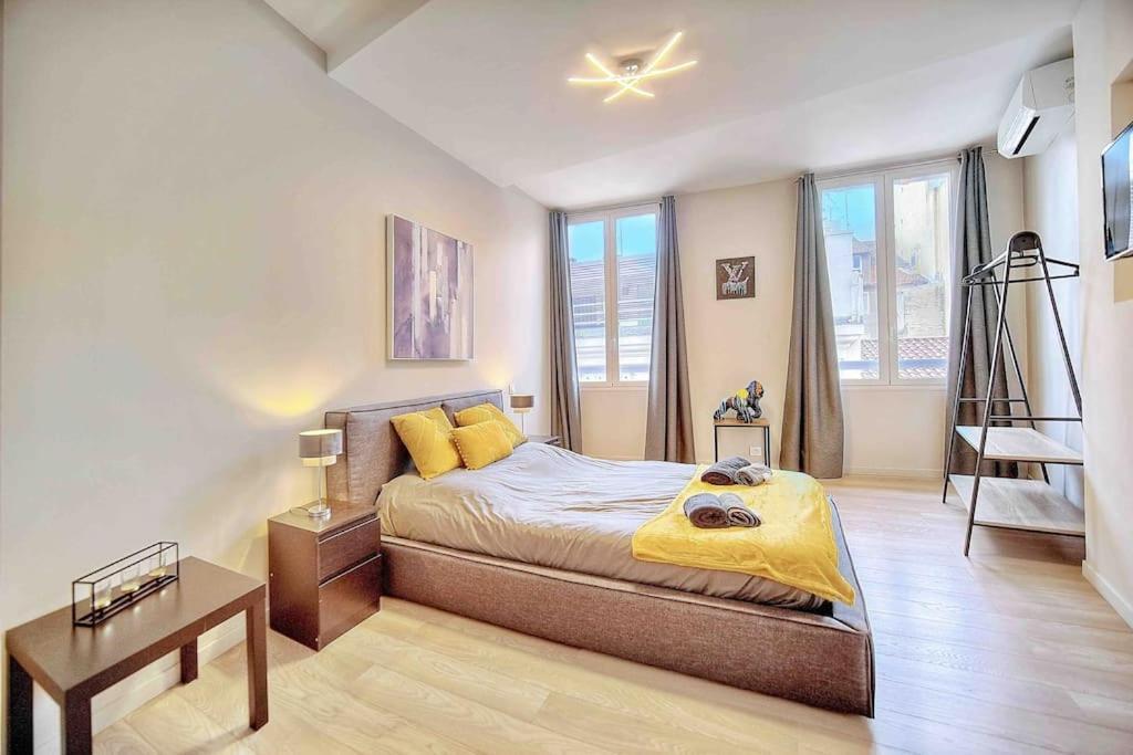 Croisette 8/10 Pers Apartment Cannes Bagian luar foto