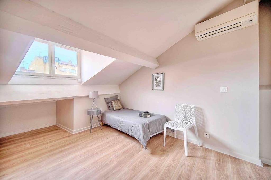 Croisette 8/10 Pers Apartment Cannes Bagian luar foto